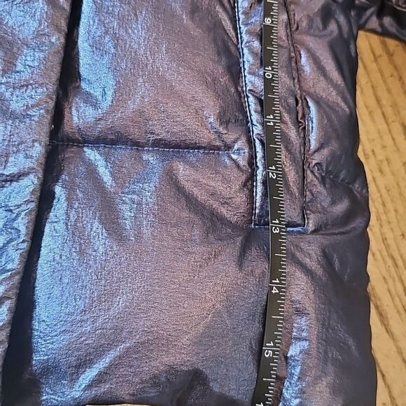 Metallic navy puffer jacket Size 4-5 Crewcuts Everyday - Picture 8 of 13